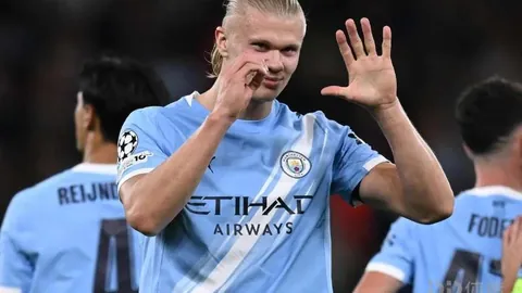 “福州格致中学在全国中学生游泳精英赛中荣获两金组图”